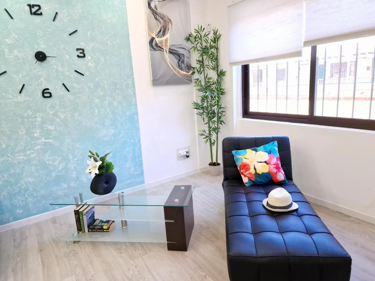 Daniel Beachfront, 2 Rooms Wifi Free Playa de las Americas  0*, Playa de las Americas (Tenerife) Hiszpania