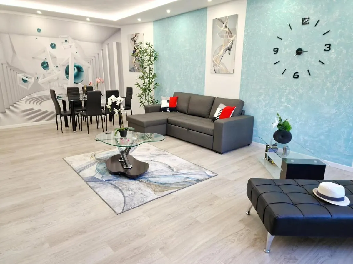 Daniel Beachfront, 2 Rooms Wifi Free Playa de las Americas  0*, Playa de las Americas (Tenerife) Hiszpania