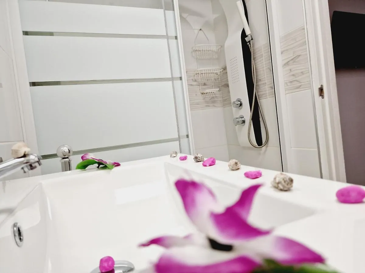 Daniel Beachfront, 2 Rooms Wifi Free Playa de las Americas  0*, Playa de las Americas (Tenerife) Hiszpania