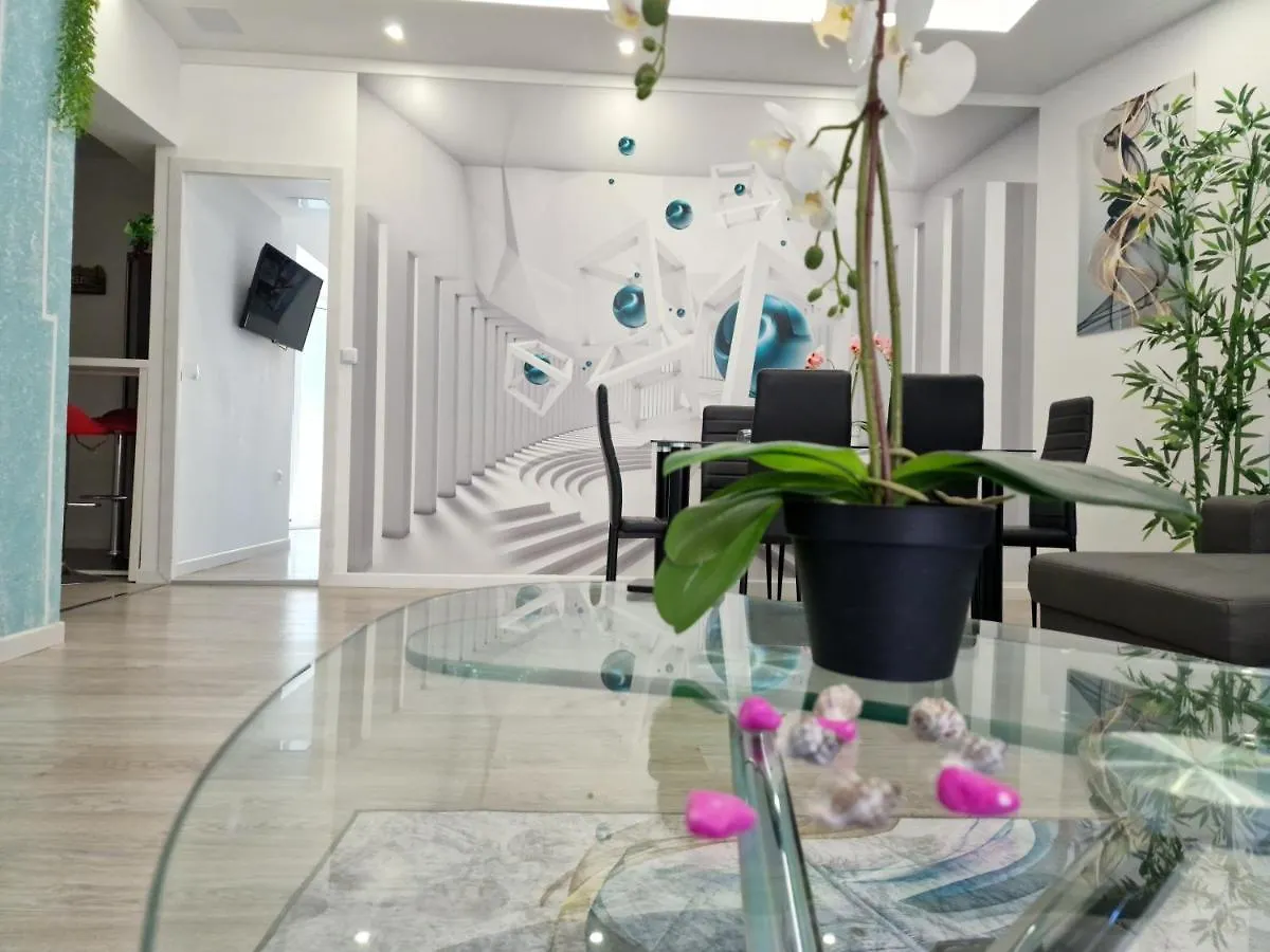 Daniel Beachfront, 2 Rooms Wifi Free Playa de las Americas  Hiszpania